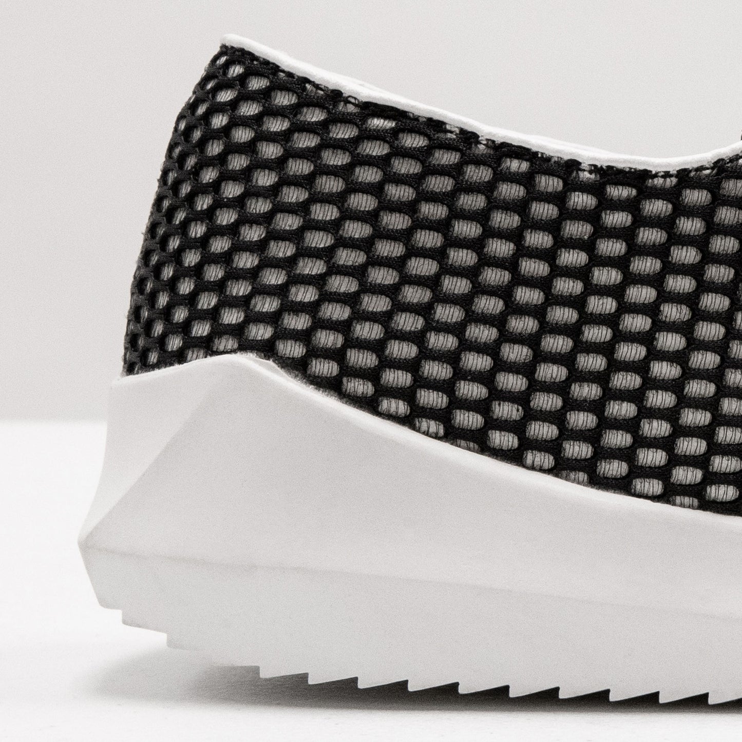Men's Edsel Low Top Shoes